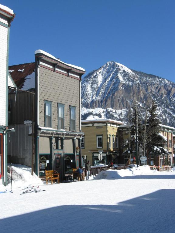 The Forest Queen Hotel Crested Butte Exterior photo